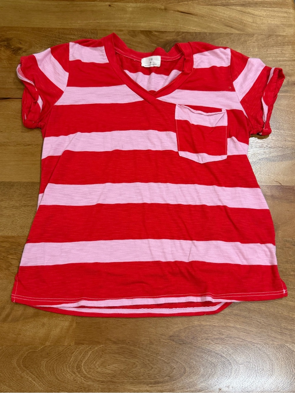 T.La Red & Light Pink Striped V-Neck Pocket Tee Size XS
